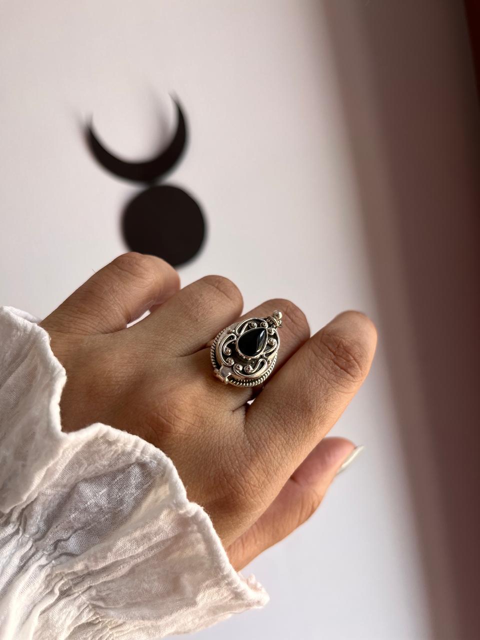 Black Onyx Storage 925 Sterling Silver Ring