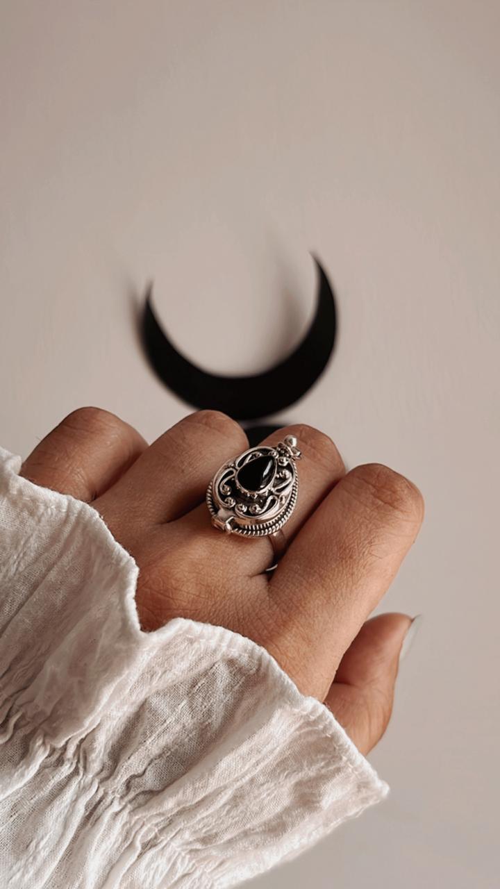 Black Onyx Storage 925 Sterling Silver Ring