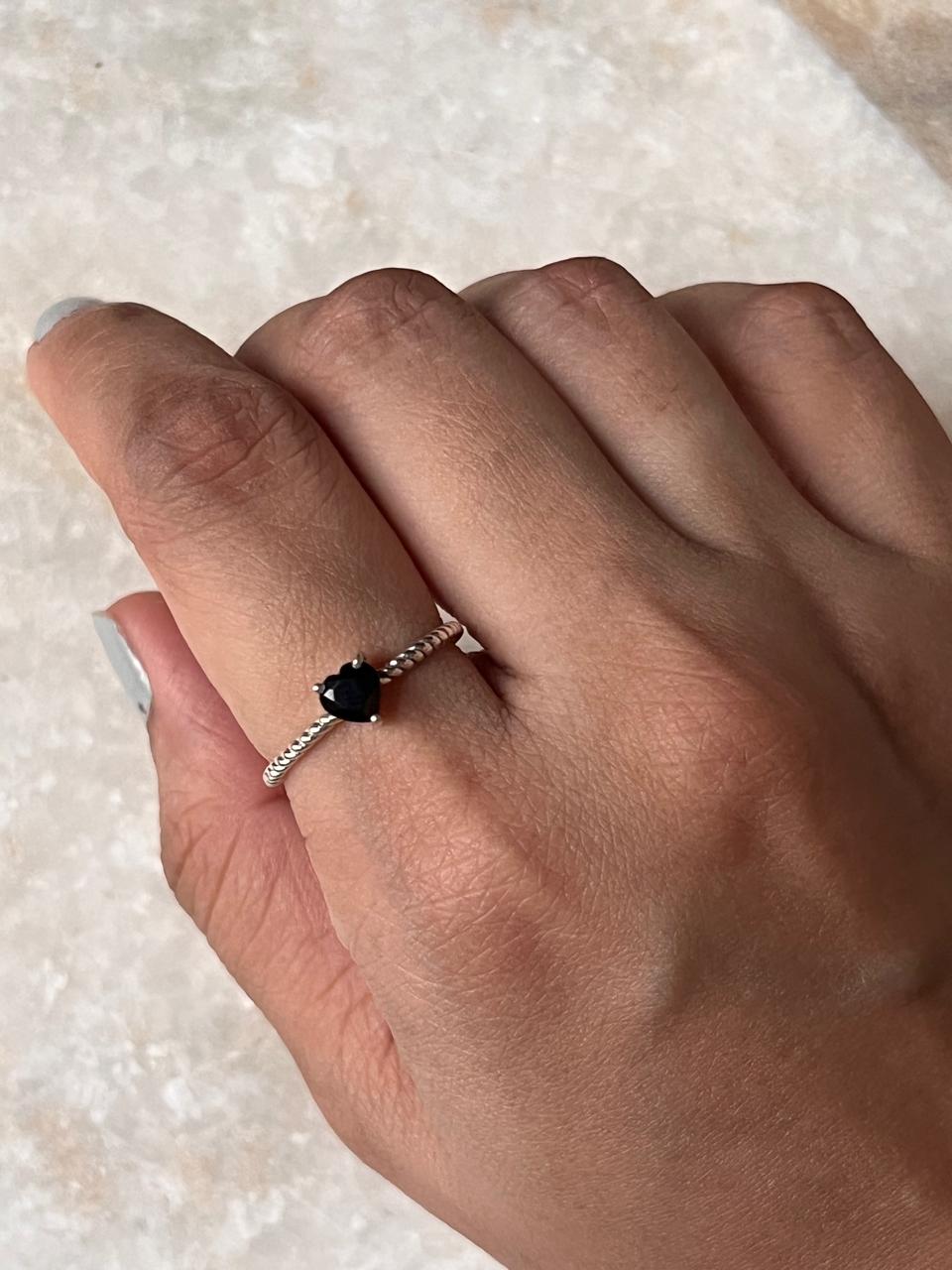 Black Spinel Heart Solitaire 925 Sterling Silver Ring