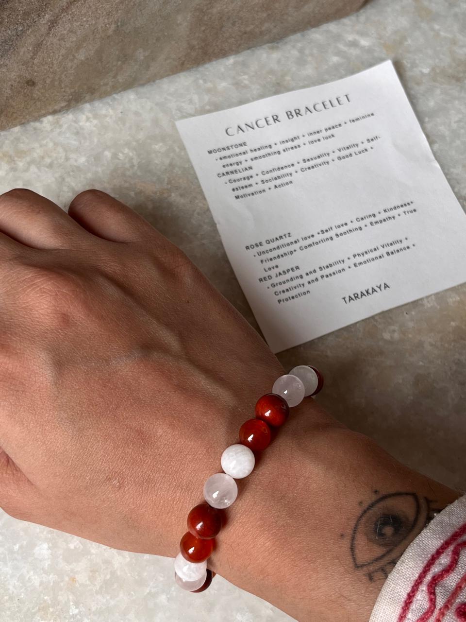 Cancer zodiac bracelet with single healing crystal