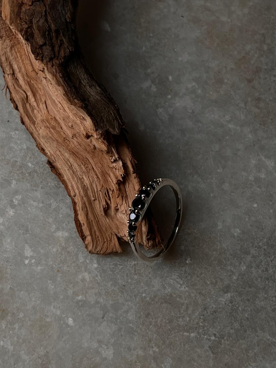 Black Spinel 9 Gradient 925 Sterling Silver Ring