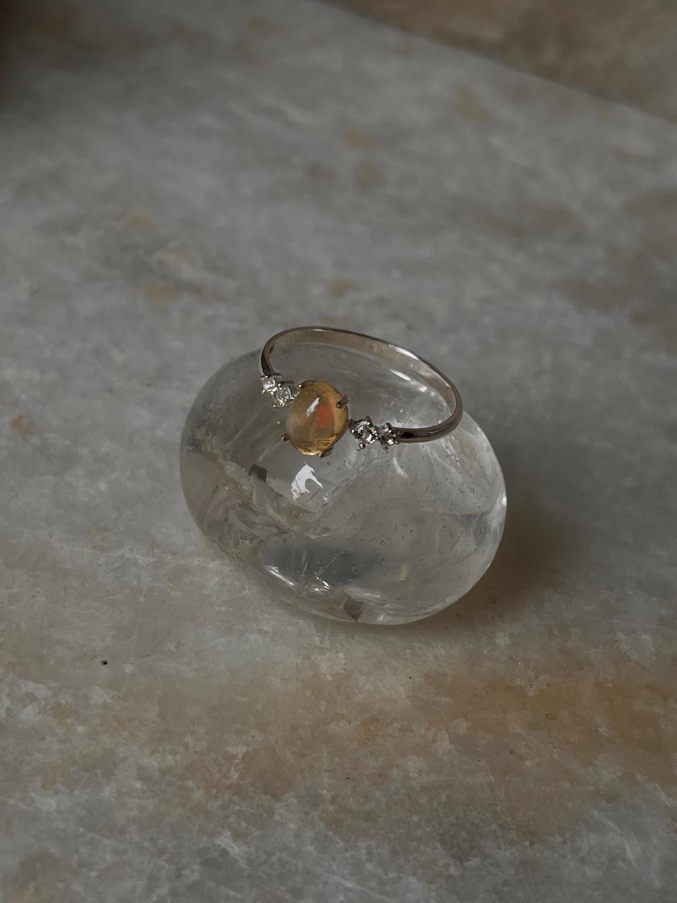 Natural Ethiopian Opal & White Topaz Solitare Band 925 Sterling Silver Ring