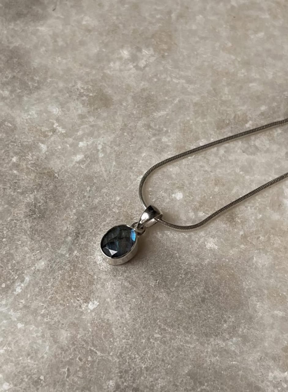 Oval-Shaped Labradorite Pendant in Sterling Silver Setting