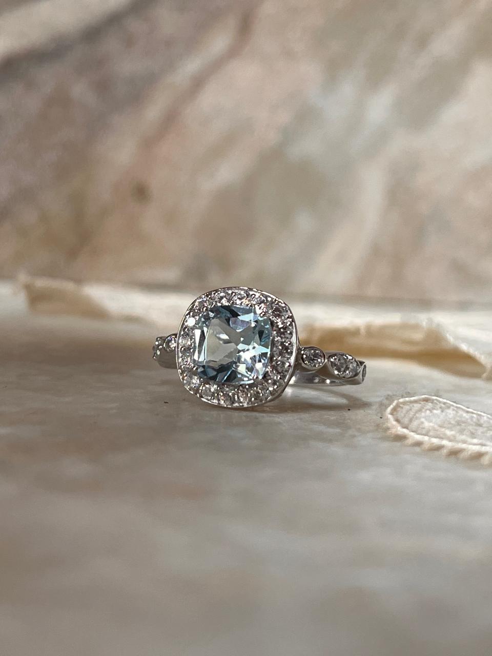 Blue Topaz & White Topaz Cushion Cut Vintage Solitaire 925 Sterling Silver Ring