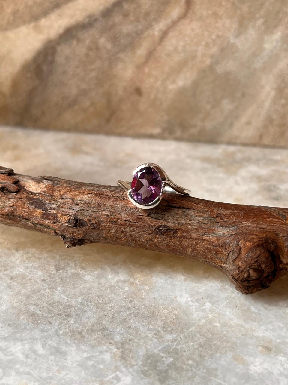 Amethyst Oval Faceted Cross Band 925 Sterling Silver Ring