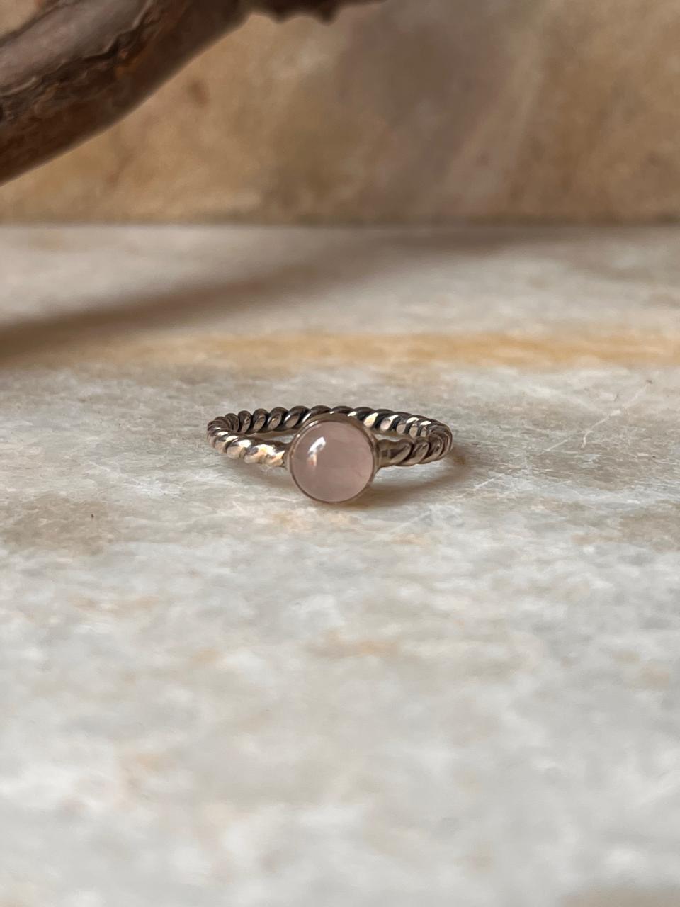 Rose Quartz Rope Band 925 Sterling Silver Ring