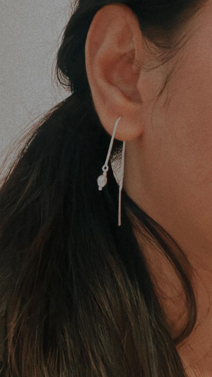 Fresh Water Pearl Handcrafted Threader/Sui Dhaga 925 Sterling Silver Earrings