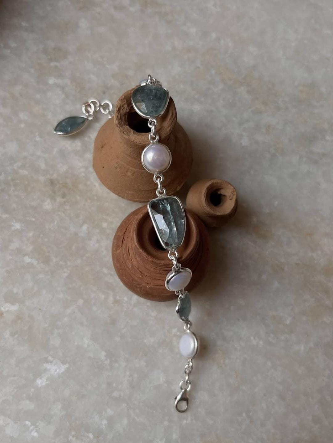 Gemstone bracelet with kyanite and freshwater pearls