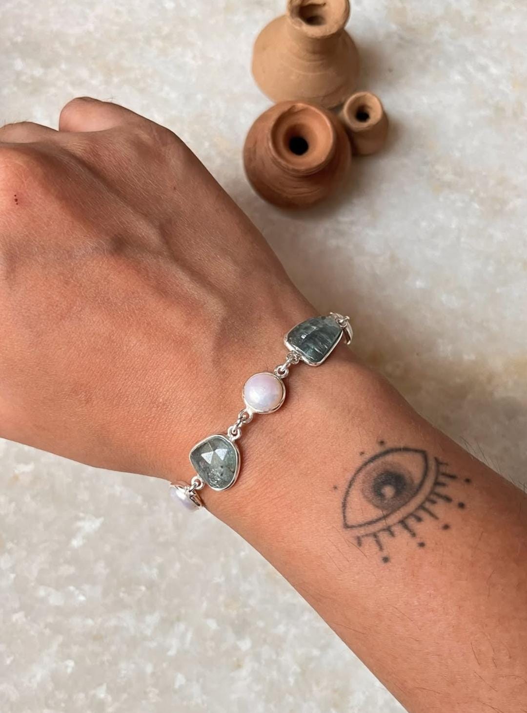 Elegant kyanite gemstone bracelet with freshwater pearls