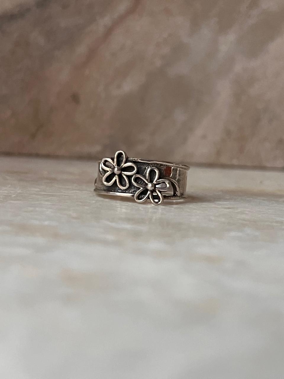 3D Floral Patch Cut Out Band 925 Sterling Silver Ring