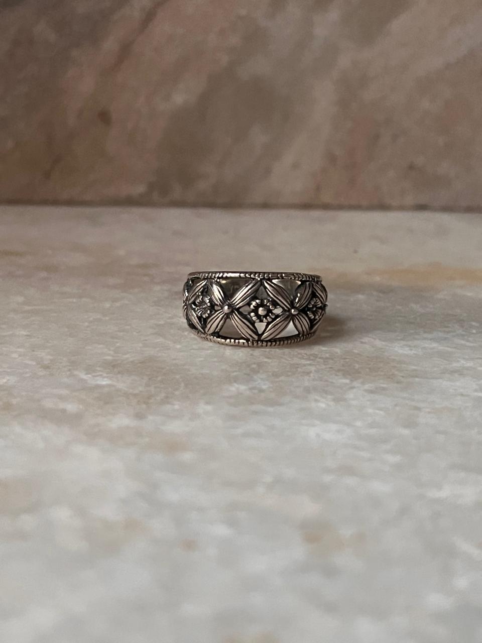 Tribey Floral 925 Sterling Silver Ring