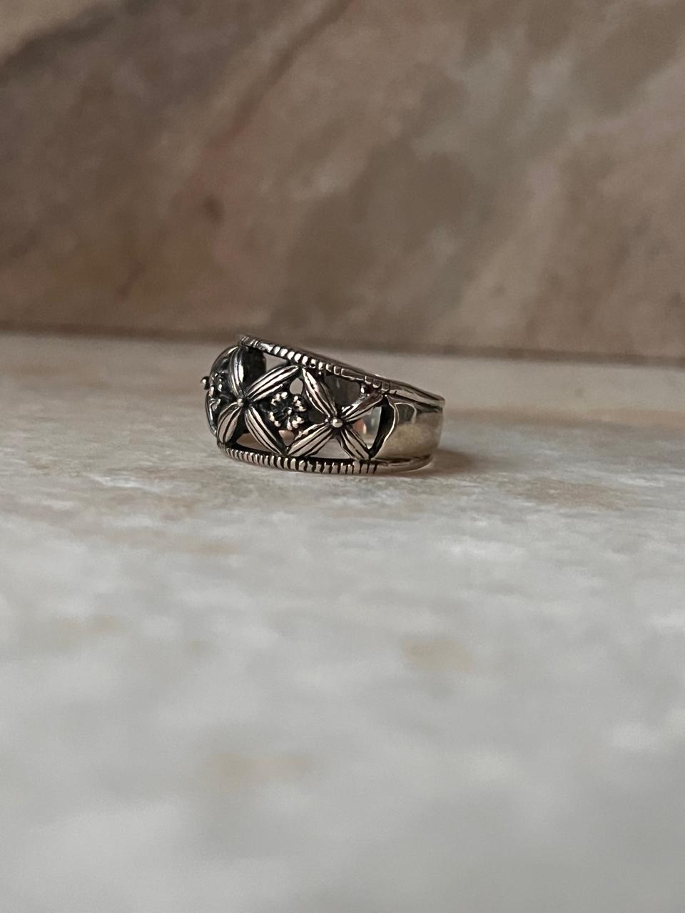 Tribey Floral 925 Sterling Silver Ring