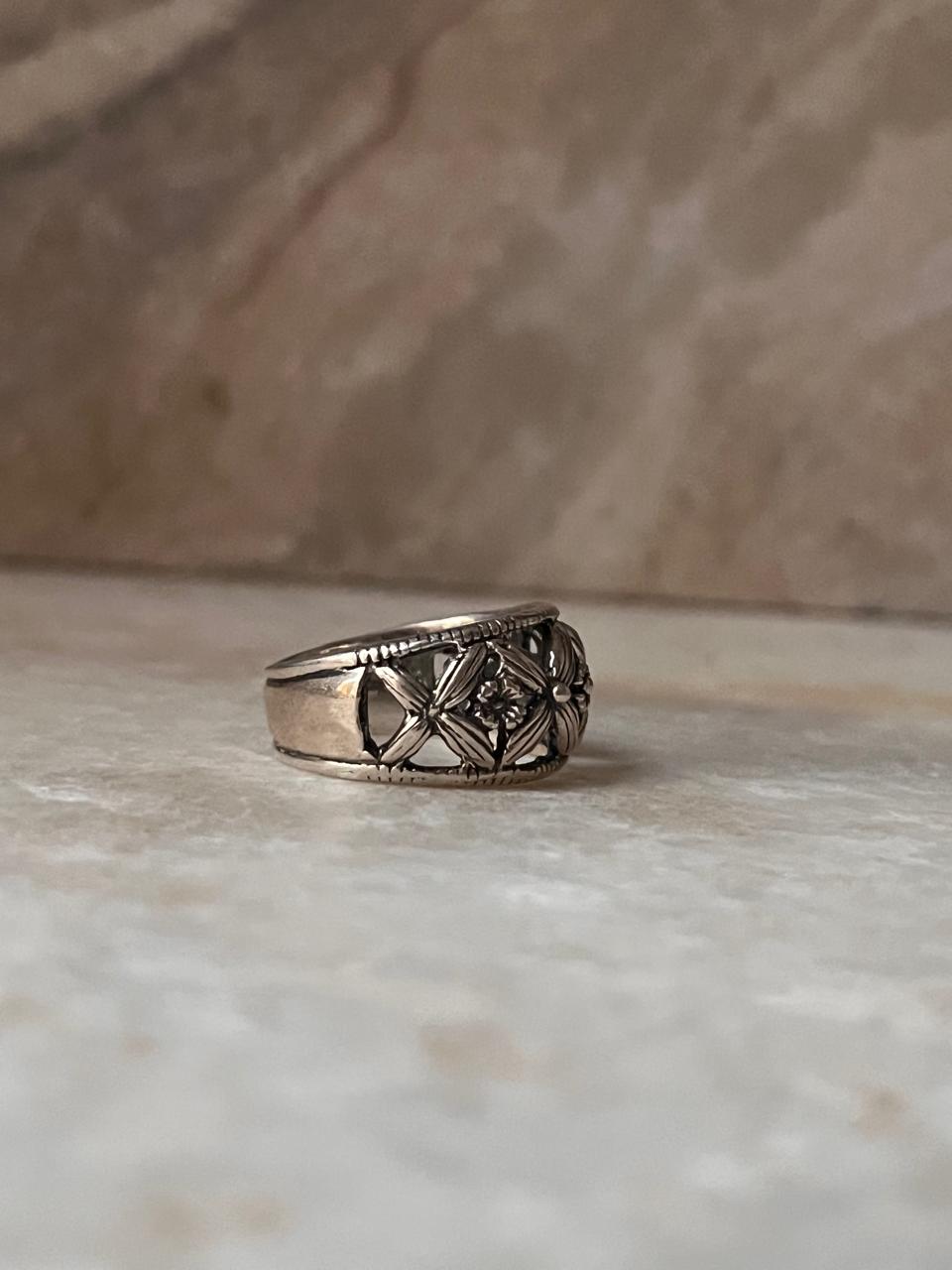 Tribey Floral 925 Sterling Silver Ring