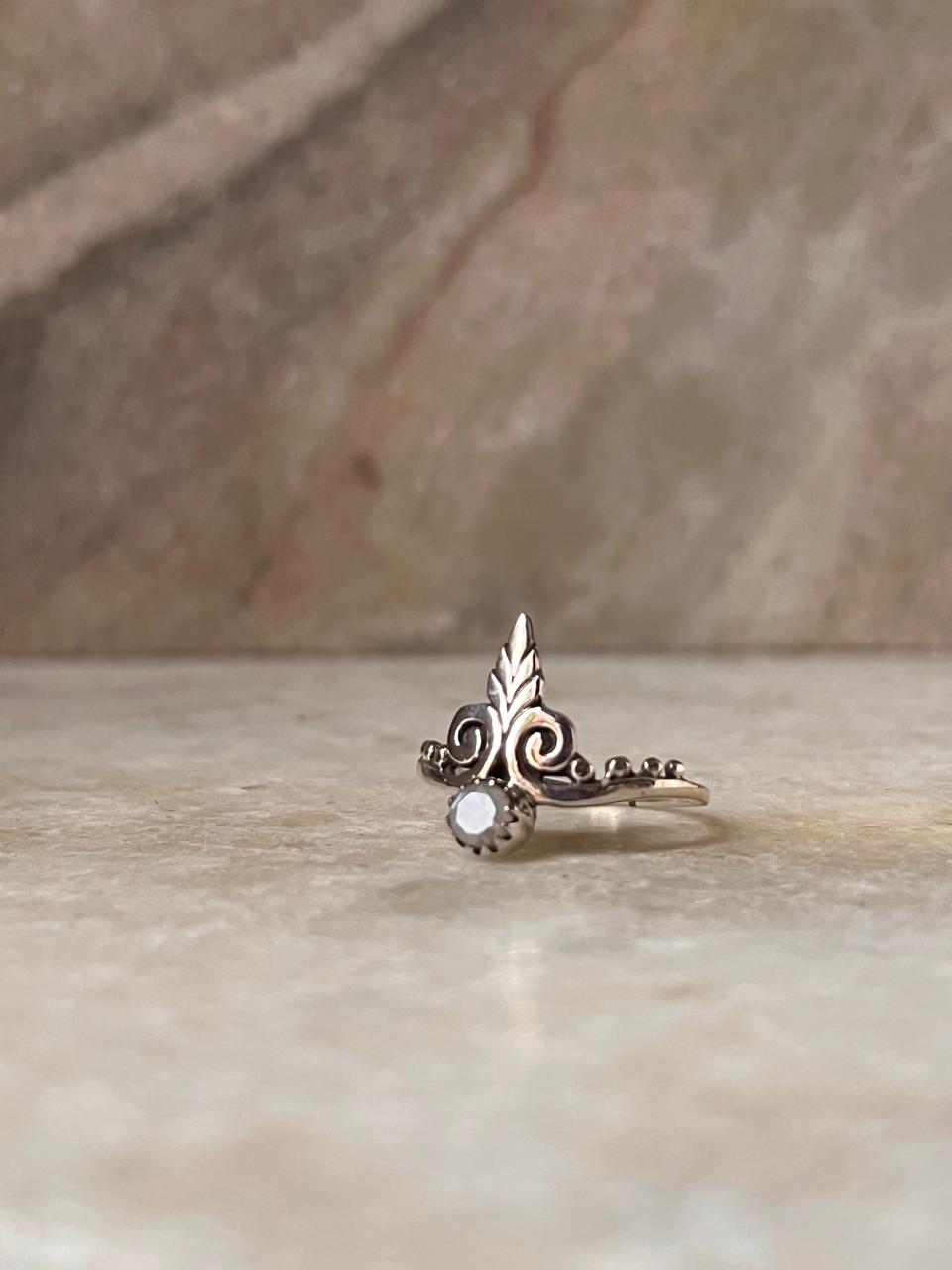 Moonstone Balinese Rawa Leaf 925 Sterling Silver Ring
