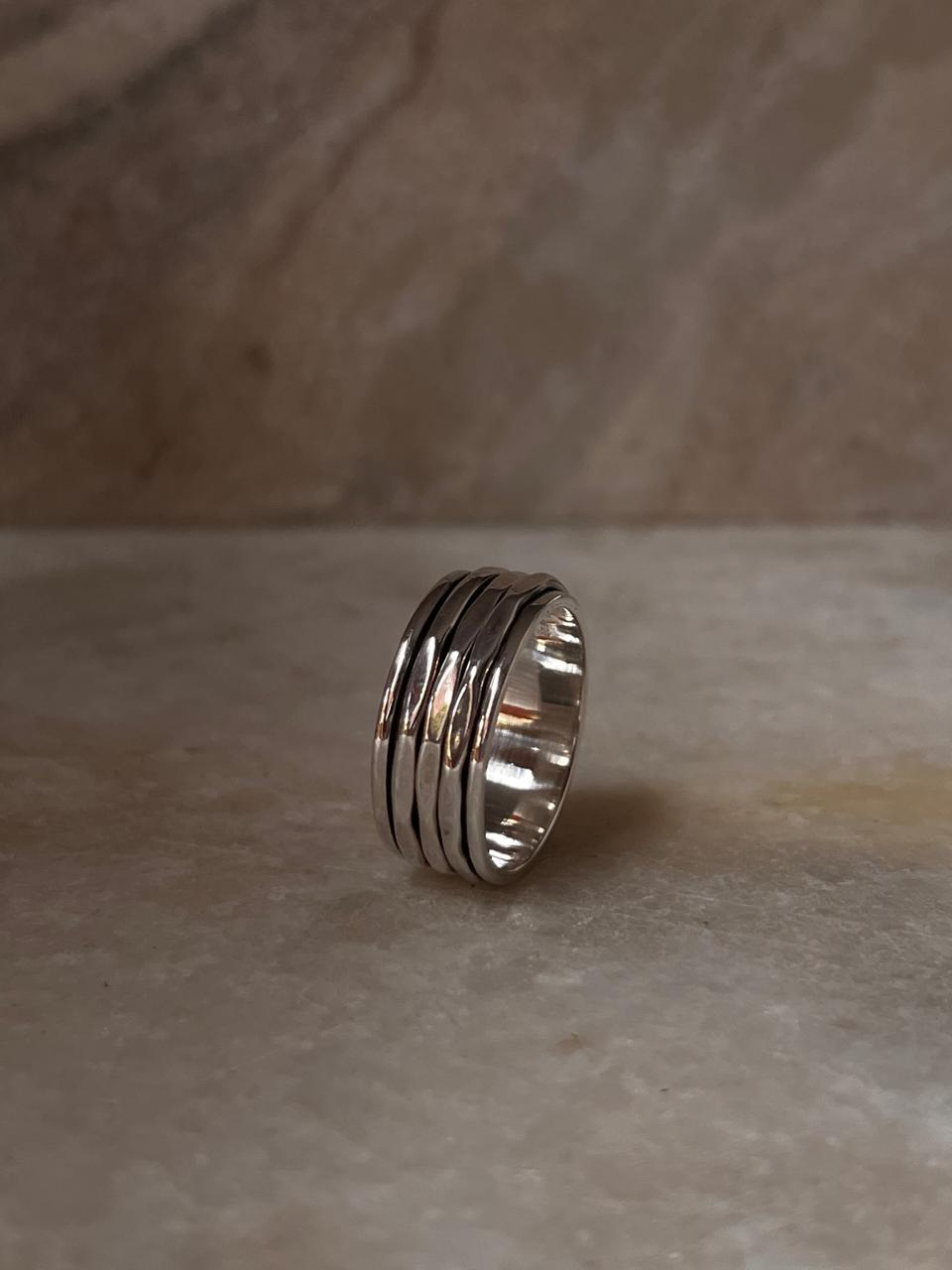 Hammered Spinner/ Meditation/ Jaap 925 Sterling Silver Ring