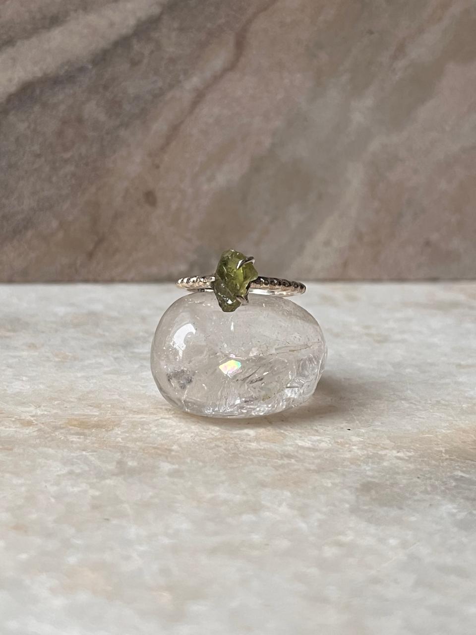 Peridot Raw Uncut Dot Band 925 Sterling Silver Ring