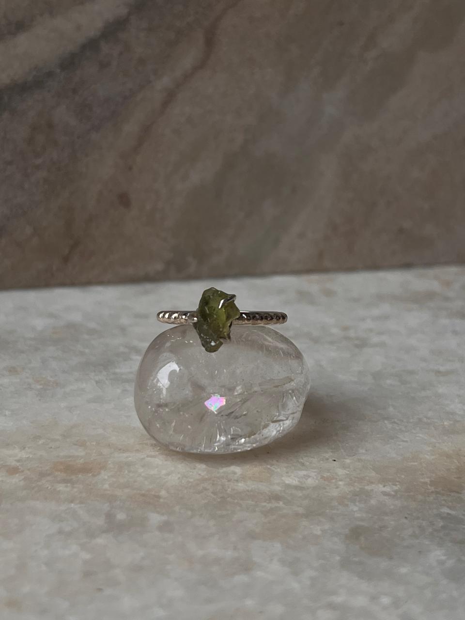 Peridot Raw Uncut Dot Band 925 Sterling Silver Ring