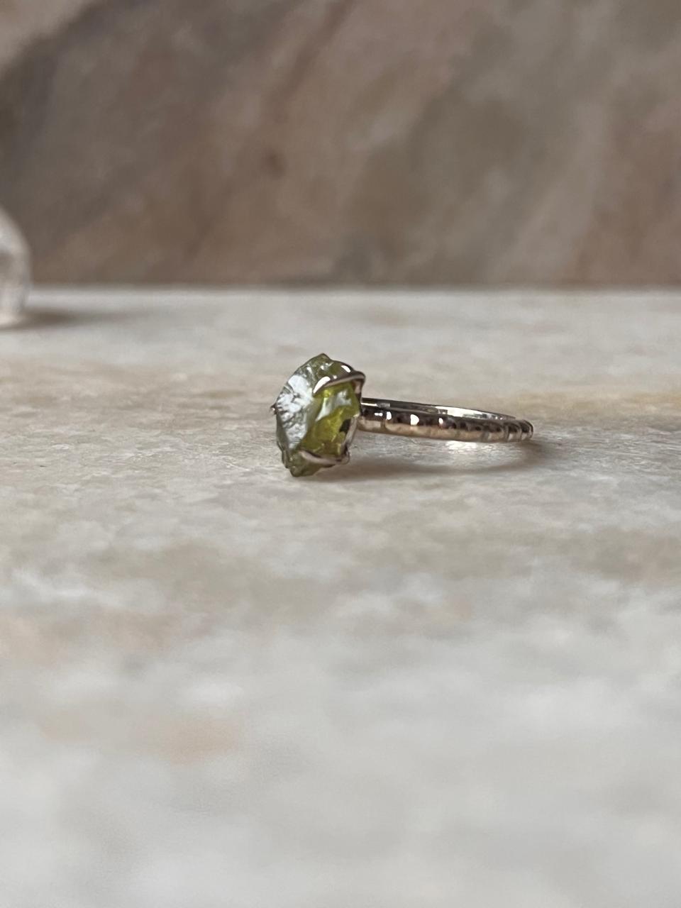 Peridot Raw Uncut Dot Band 925 Sterling Silver Ring