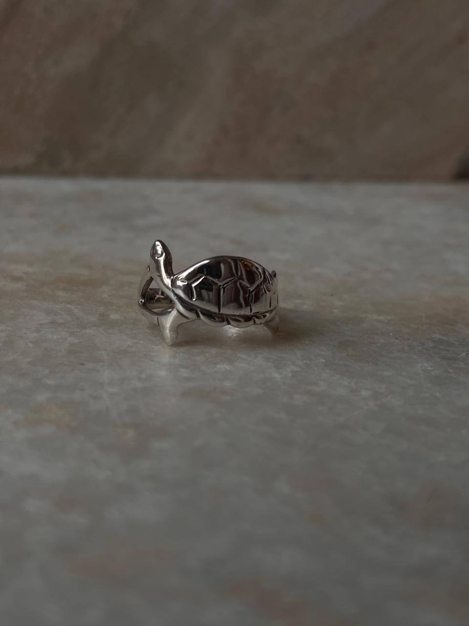 Horizontal Tortoise 925 Sterling Silver Ring