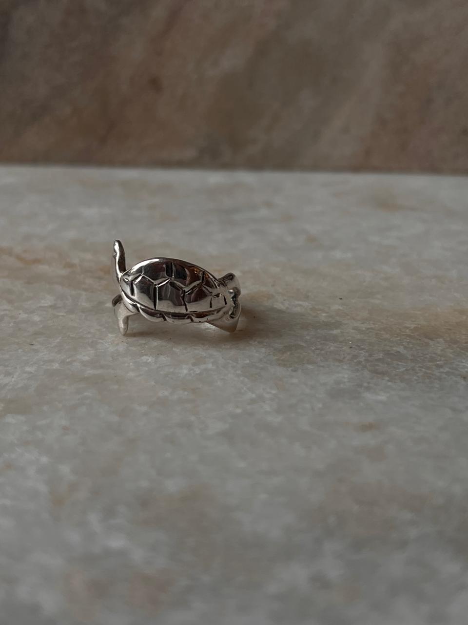 Horizontal Tortoise 925 Sterling Silver Ring