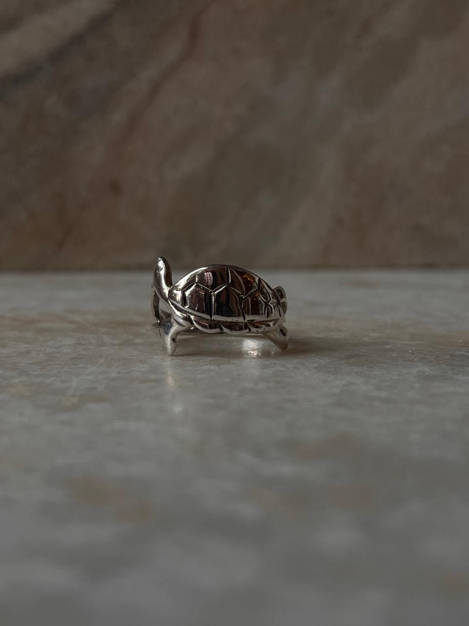 Horizontal Tortoise 925 Sterling Silver Ring