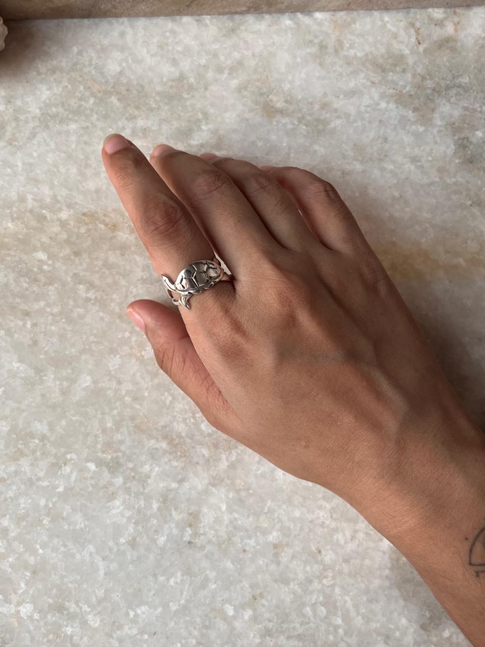 Horizontal Tortoise 925 Sterling Silver Ring
