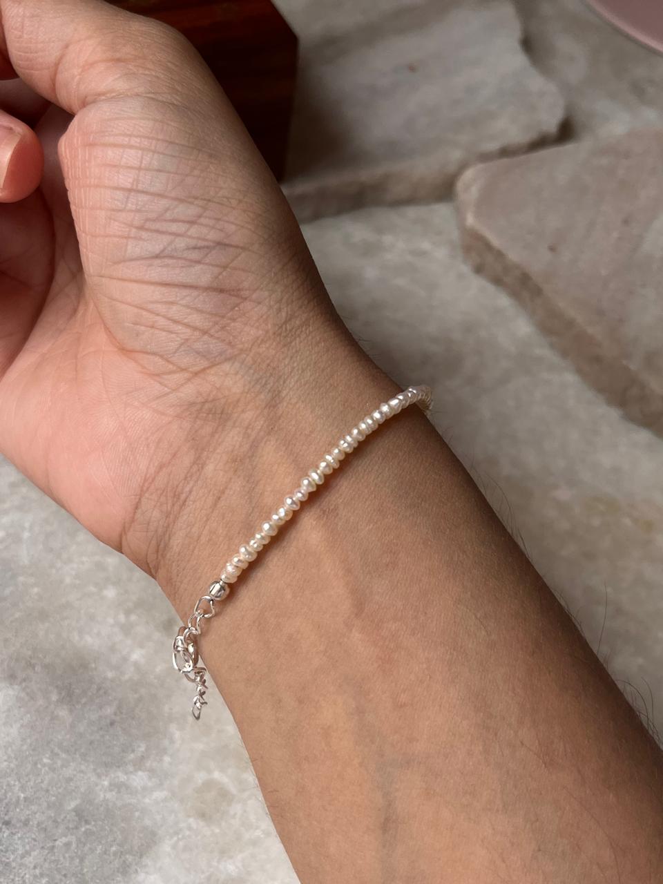 Shiny 2mm pearl bracelet in sterling silver