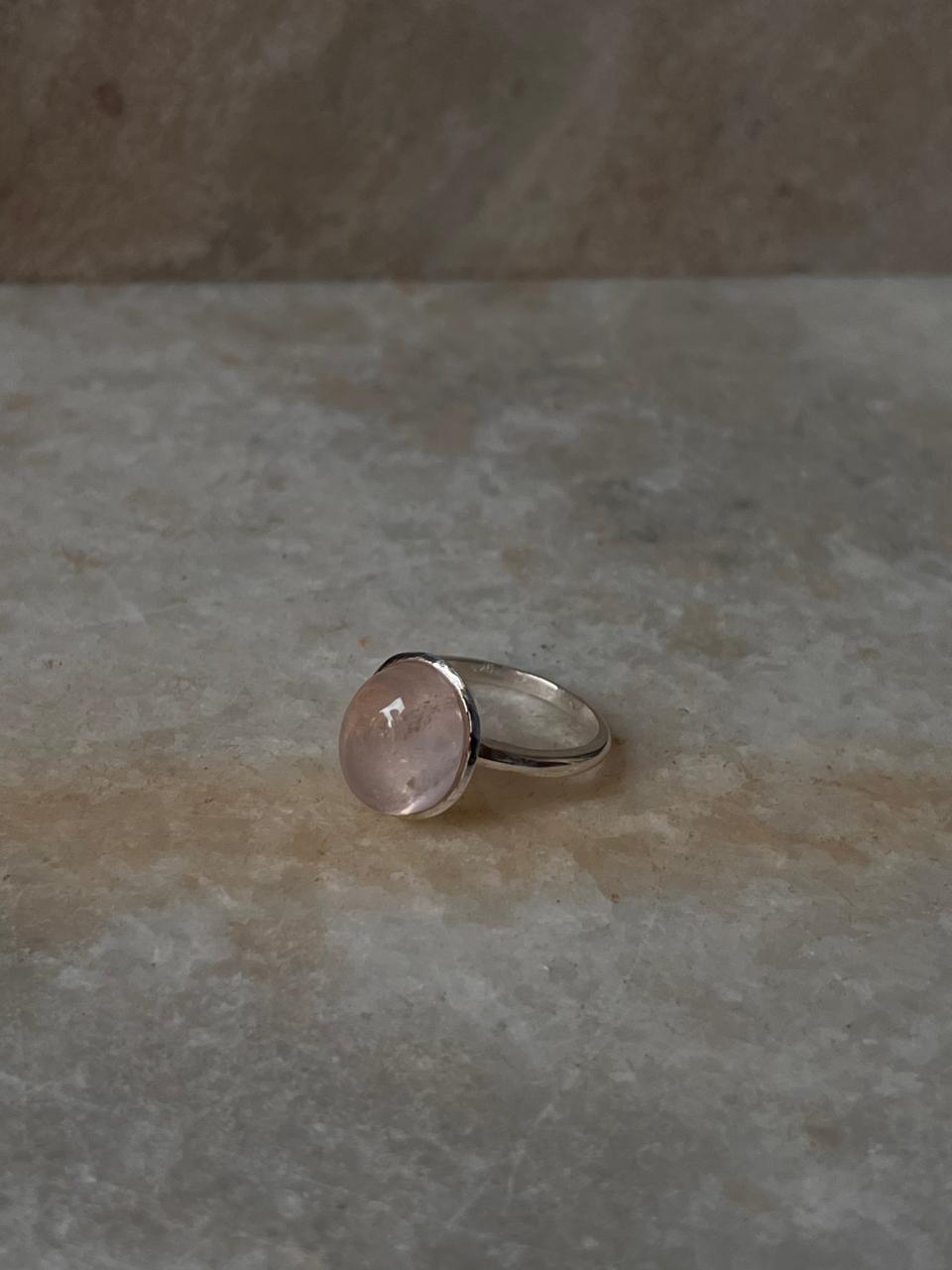 Rose Quartz Oval Plain 925 Sterling Silver Ring