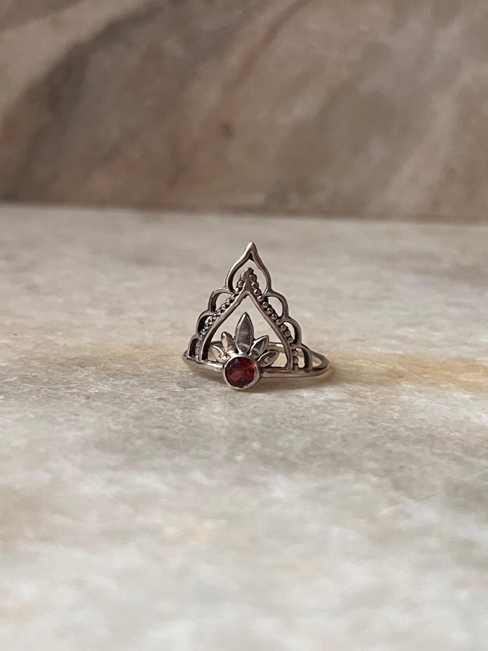 Boho crown-style ring with garnet gemstone