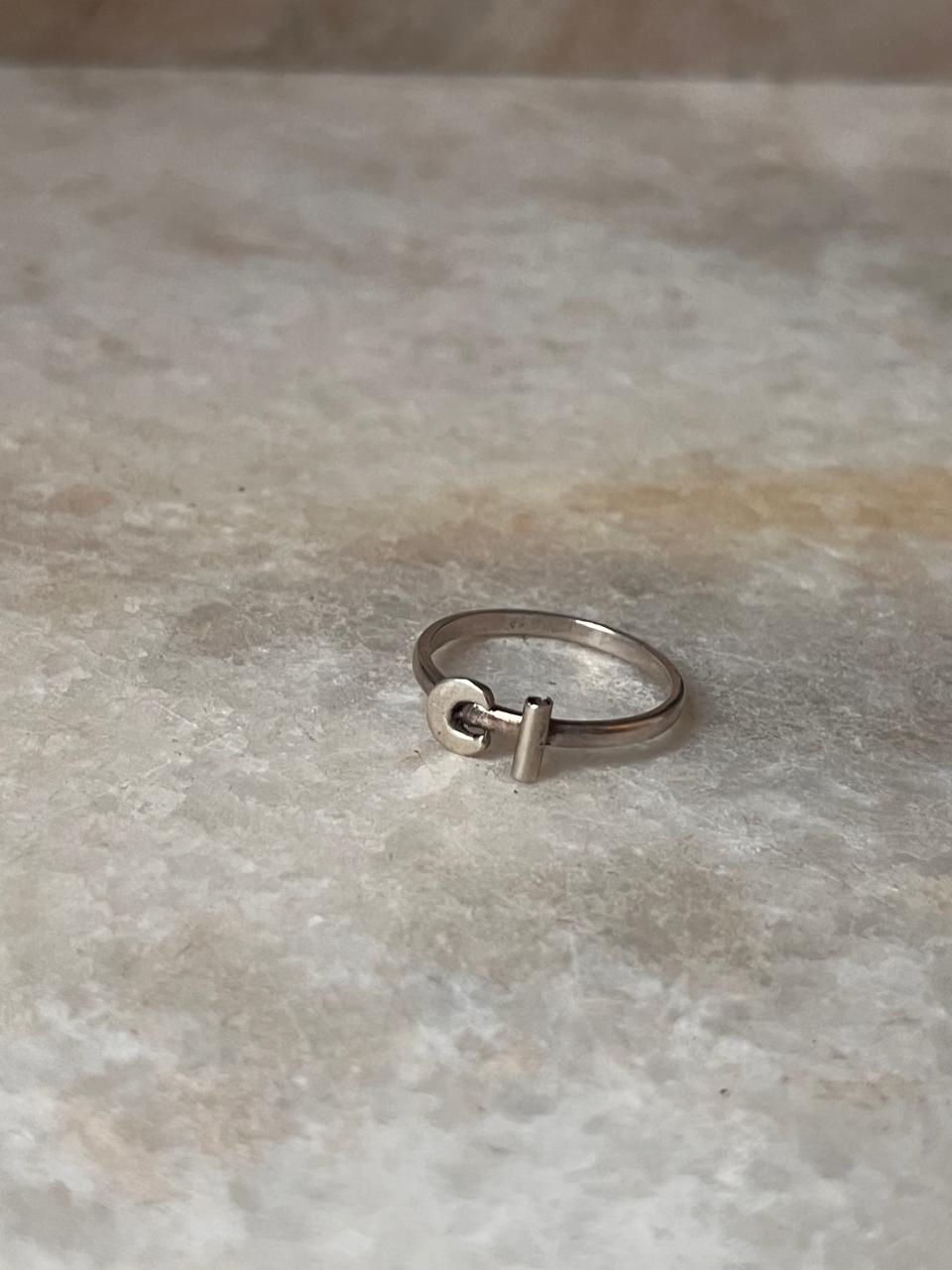 925 sterling silver ring with moon and floral motif