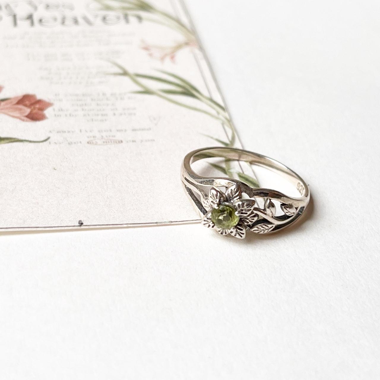 Peridot Forest 925 Sterling Silver Ring