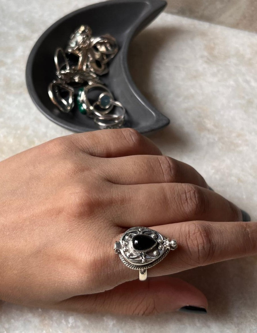Black Onyx Storage Box 925 Sterling Silver Ring