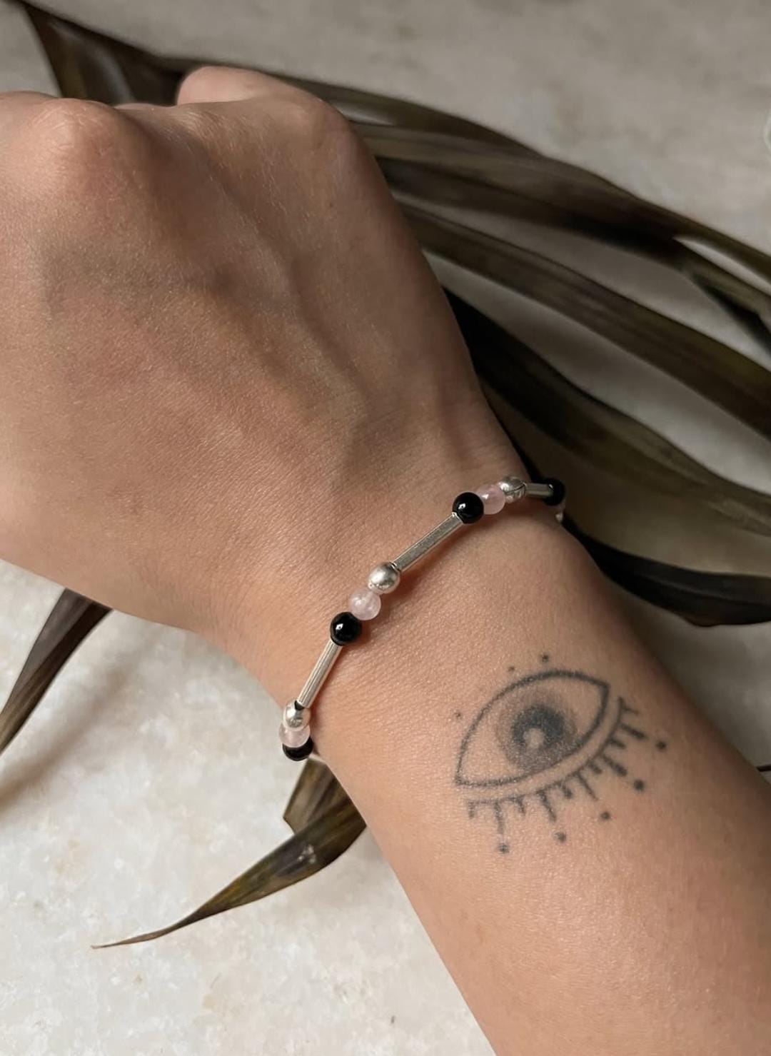 Elegant Rose Quartz and Black Onyx Beaded Silver Bracelet