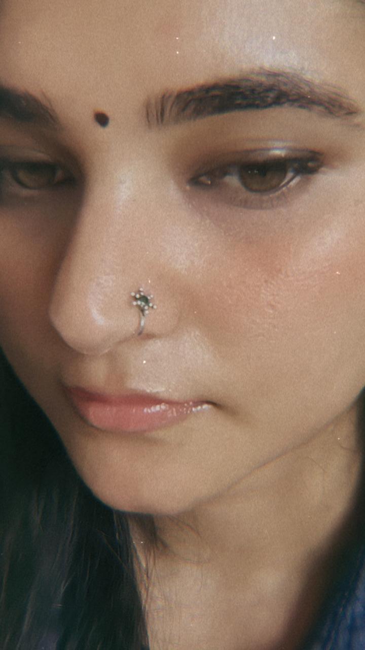 Green Rawa Floral Nose / Helix 925 Sterling Silver Clip On