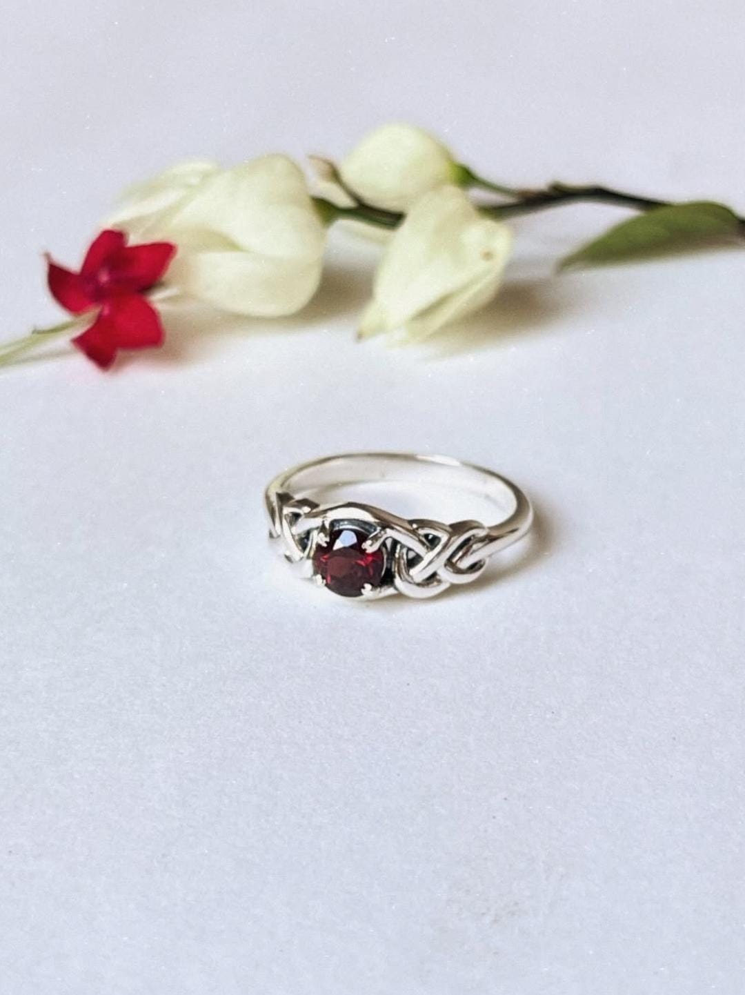 Garnet Celtic Knot 925 Sterling Silver Ring