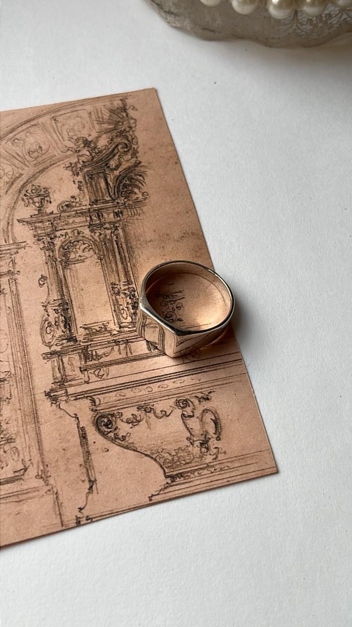 Timeless classic square shape silver signet ring