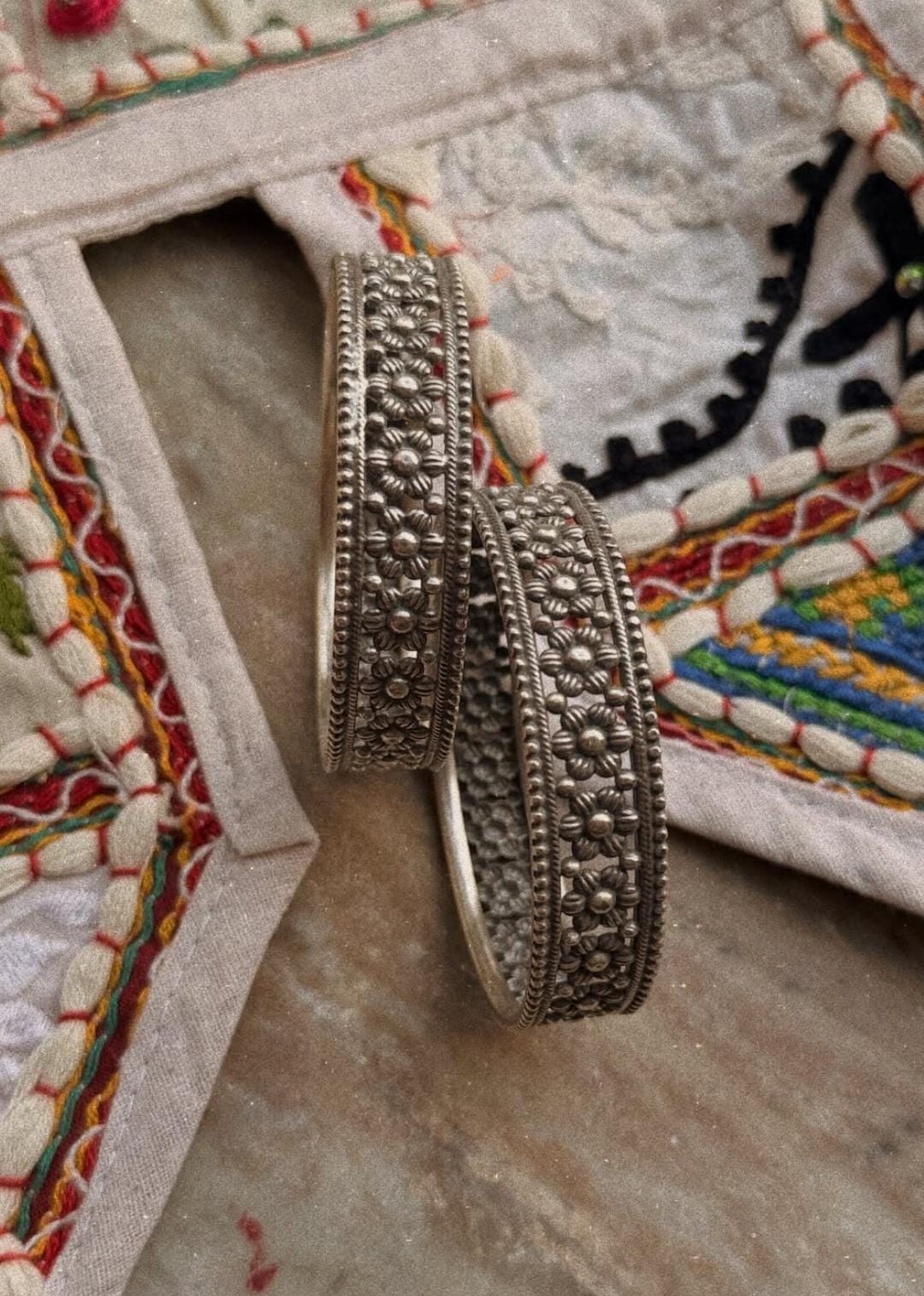 Antique Boho Flower Motifs Statement 925 Sterling Silver Bangles
