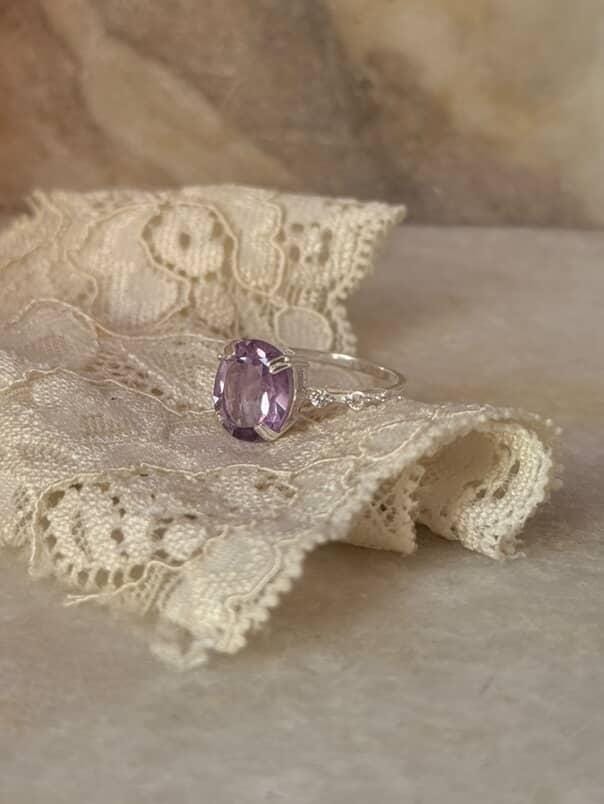 Elegant oval amethyst cubic zirconia silver ring