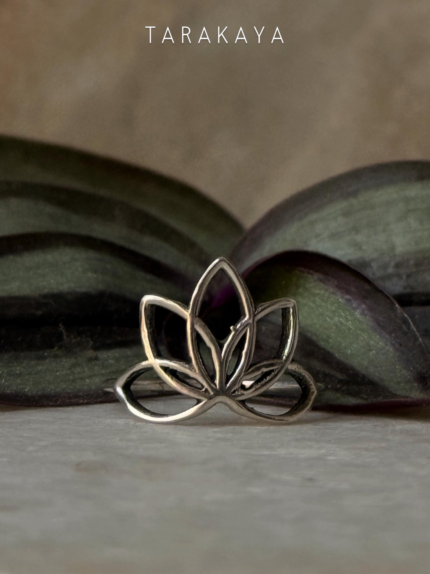 925 Sterling Silver Lotus Ring