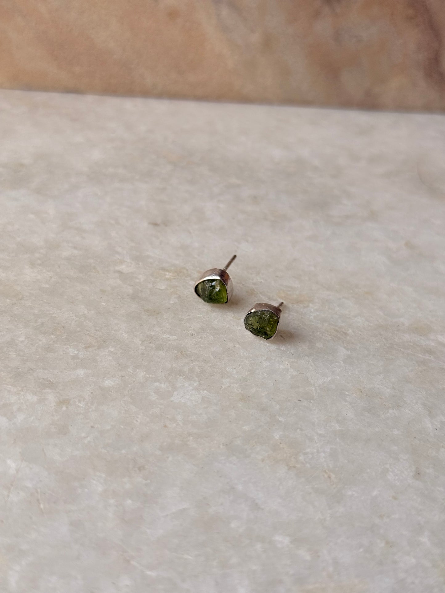925 Sterling Silver Peridot Raw Uncut Studs Earrings