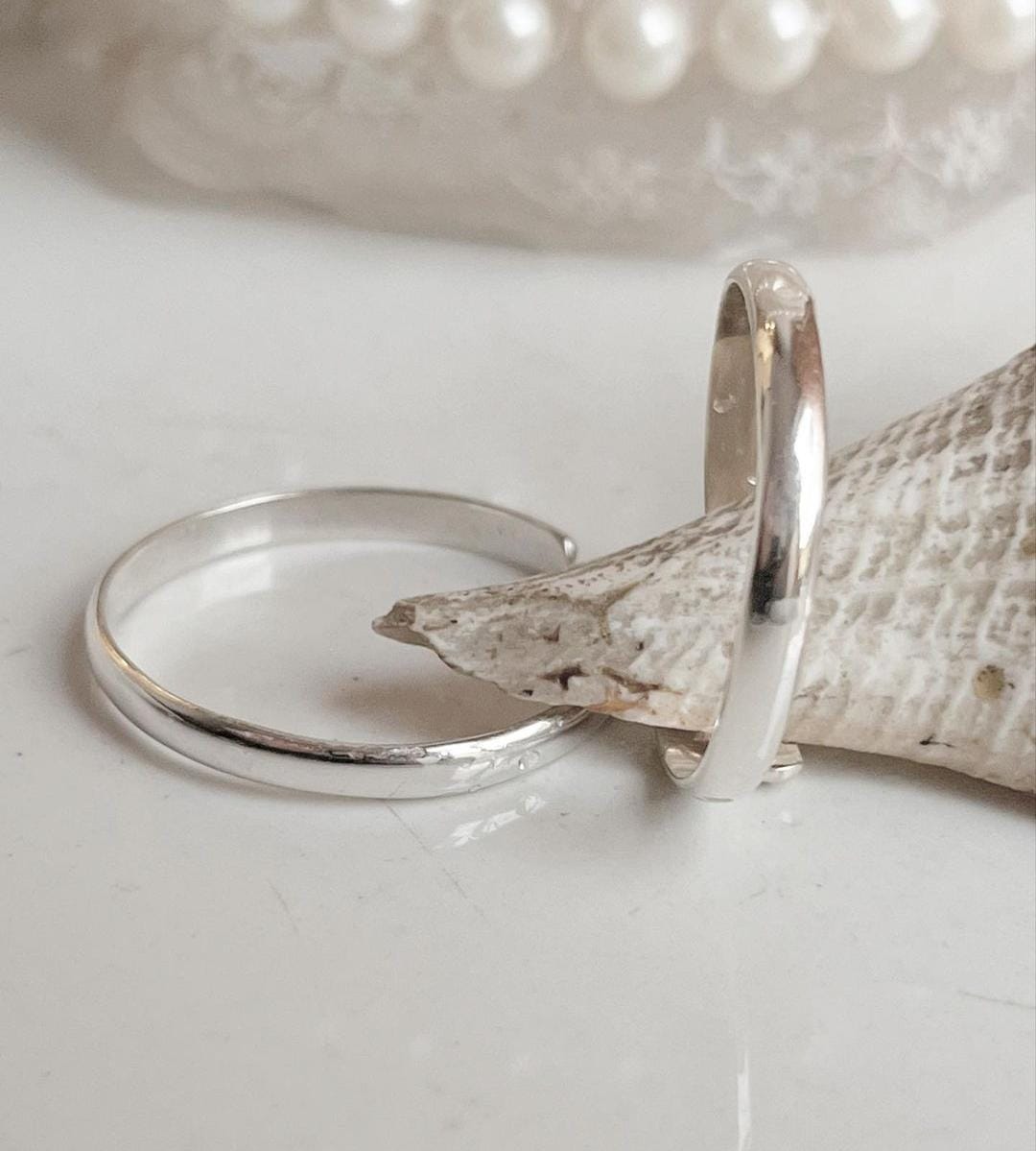 Timeless Plain Silver Thumb Toe Ring