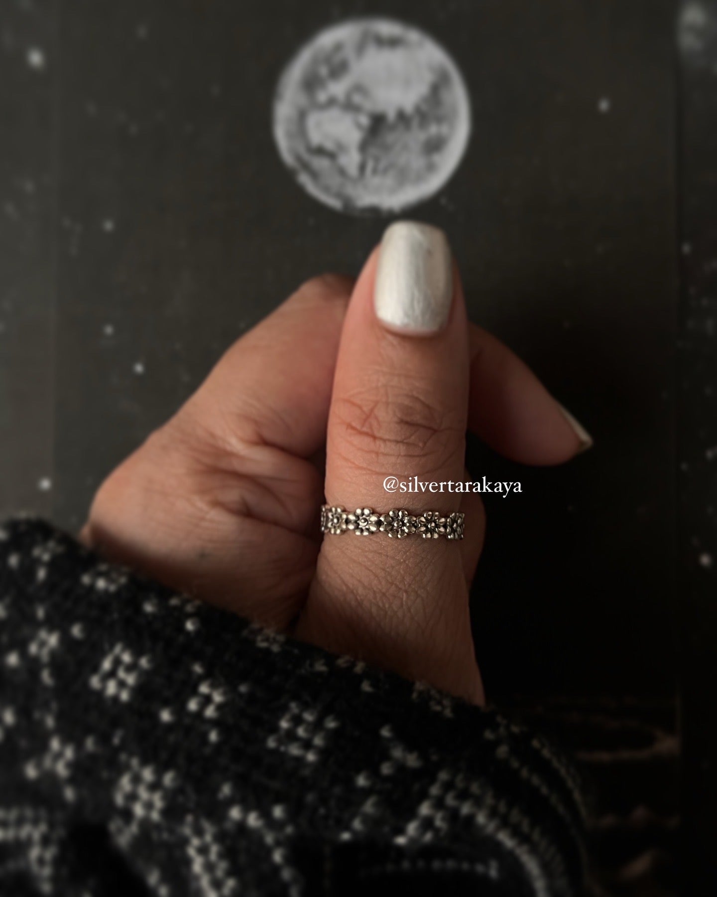 Eternal Blossom Flowers 925 Silver Band Ring - Timeless Floral Jewelry