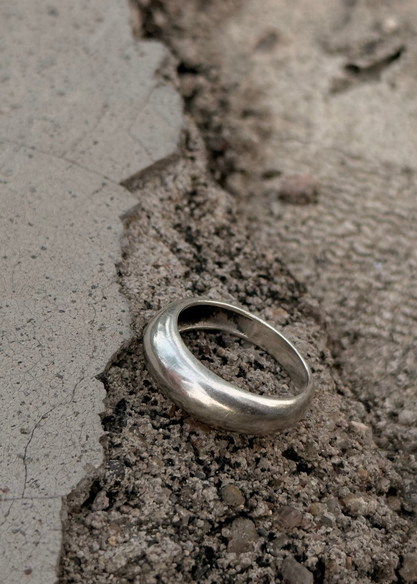 925 Sterling Silver Chunky Hula Dome Ring