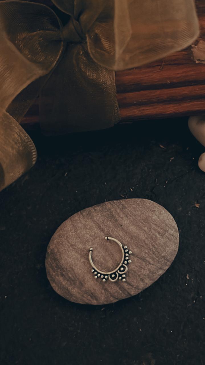 Charming septum clip-on design 3 in sleek silver