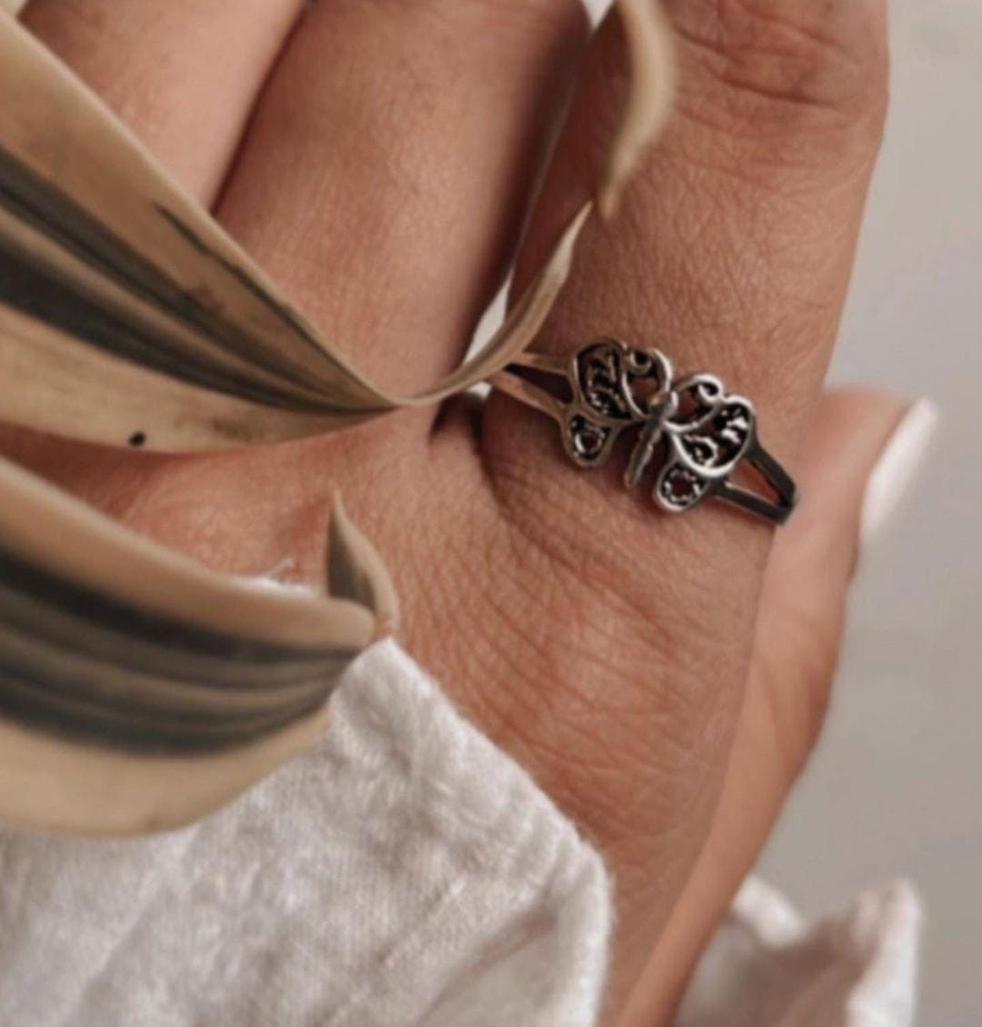Titli sterling silver ring