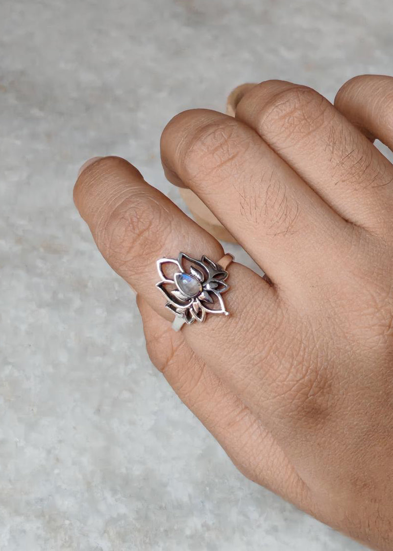 925 Sterling Silver Moonstone Big Divine Lotus Ring