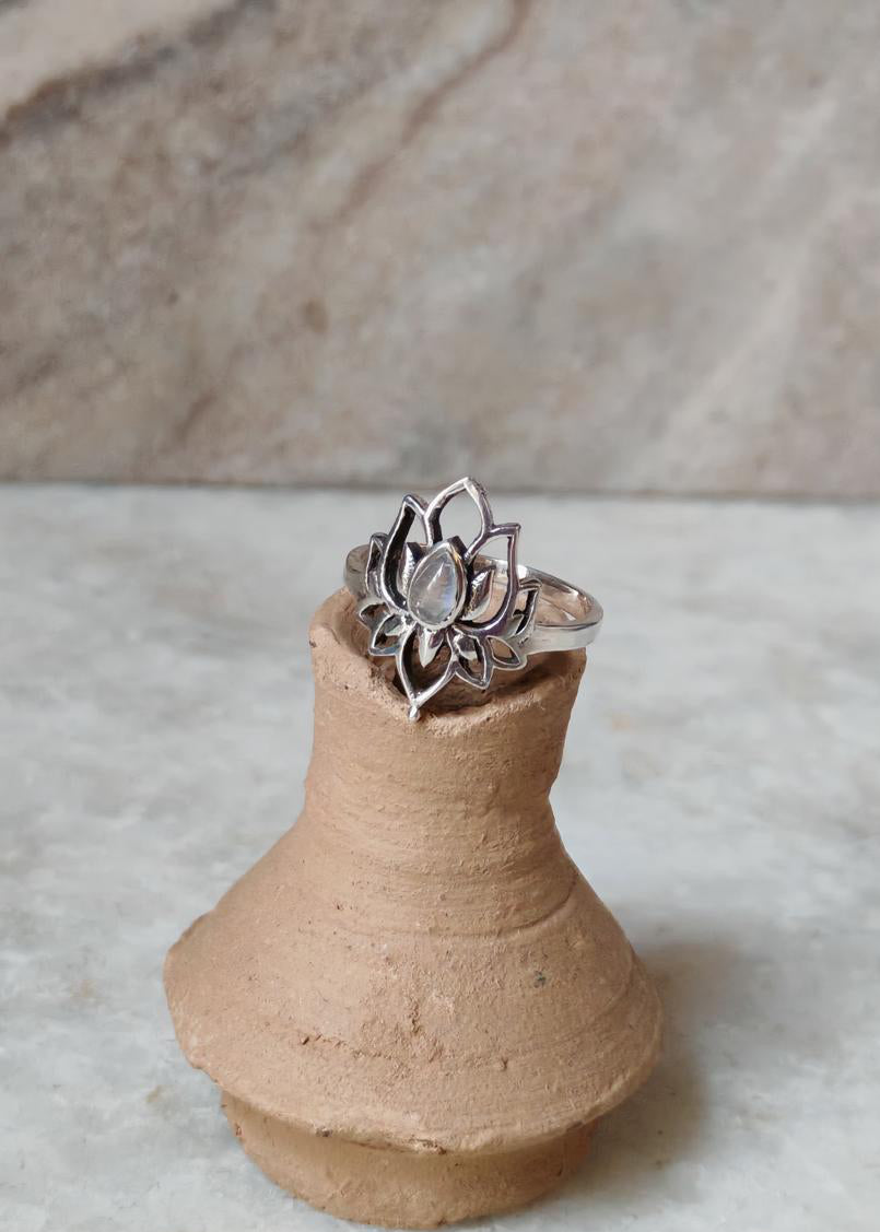 925 Sterling Silver Moonstone Big Divine Lotus Ring