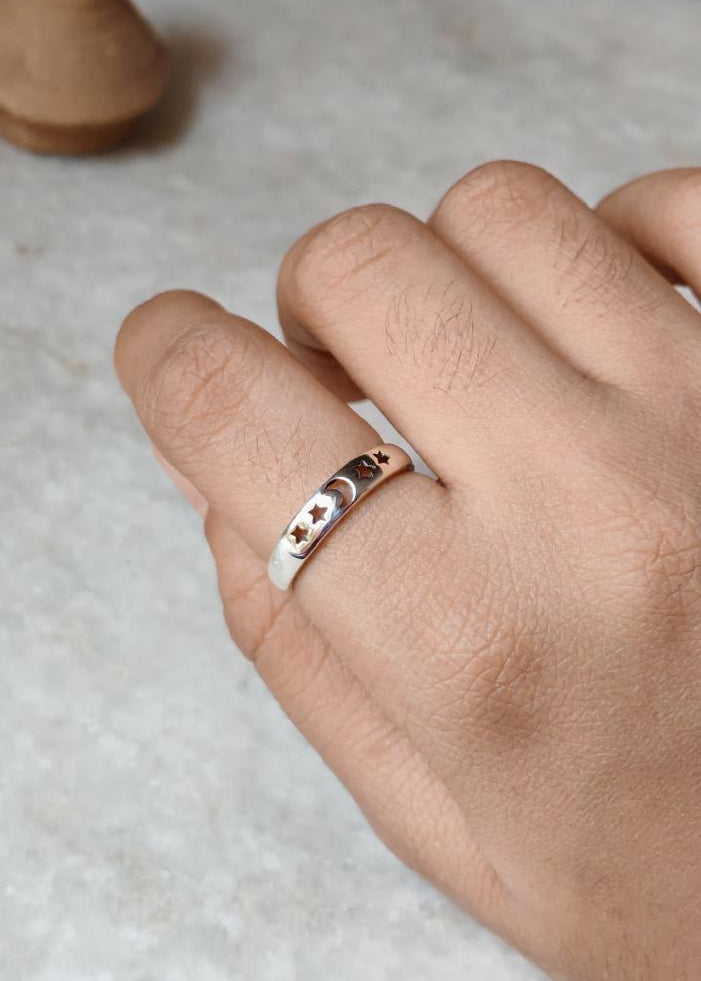 925 Sterling Silver Star Moon Engraved Ring