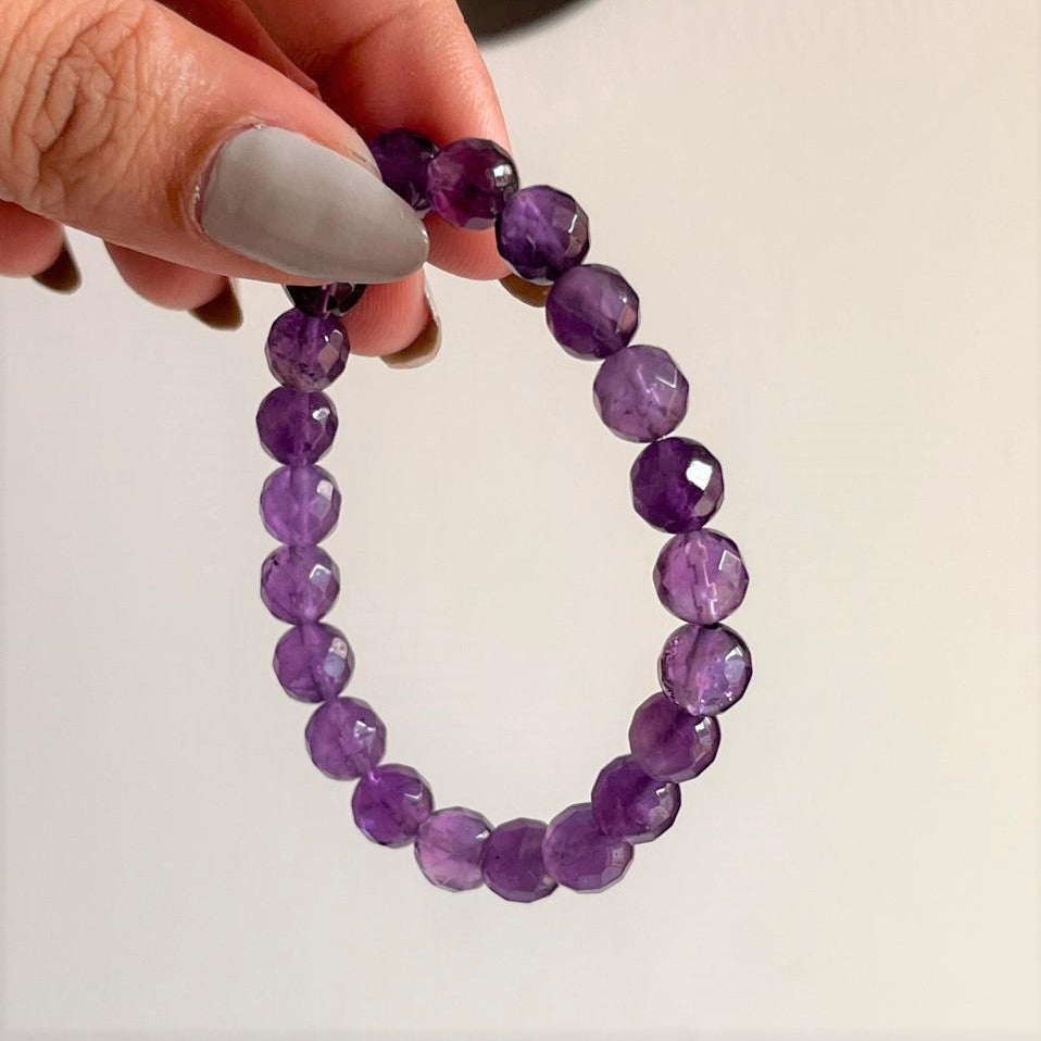 Elegant Amethyst 8MM Diamond Cut Natural Crystal Bracelet