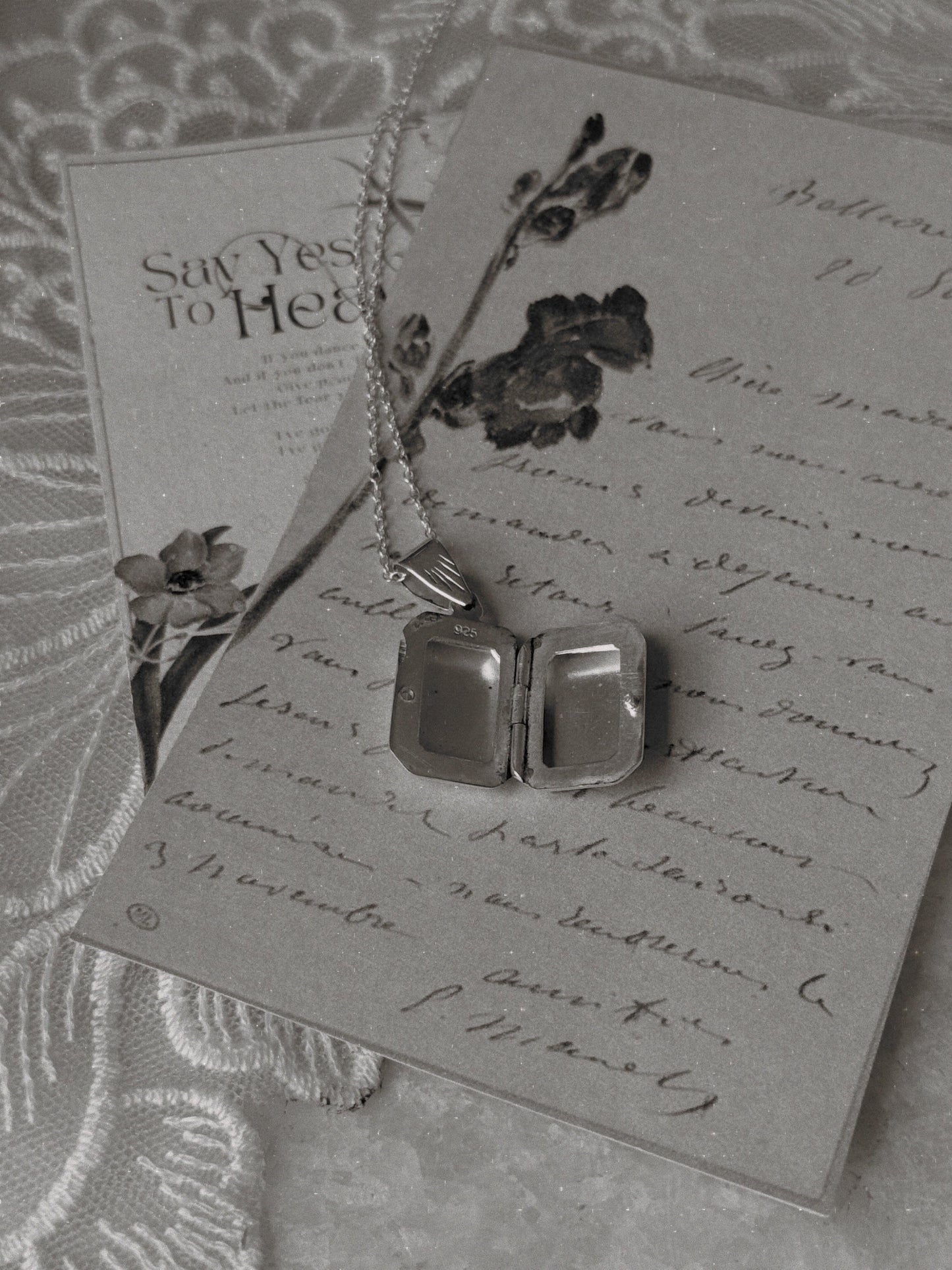 925 Sterling Silver Classic Rectangular Vintage Motifs Engraved Photo Pendant